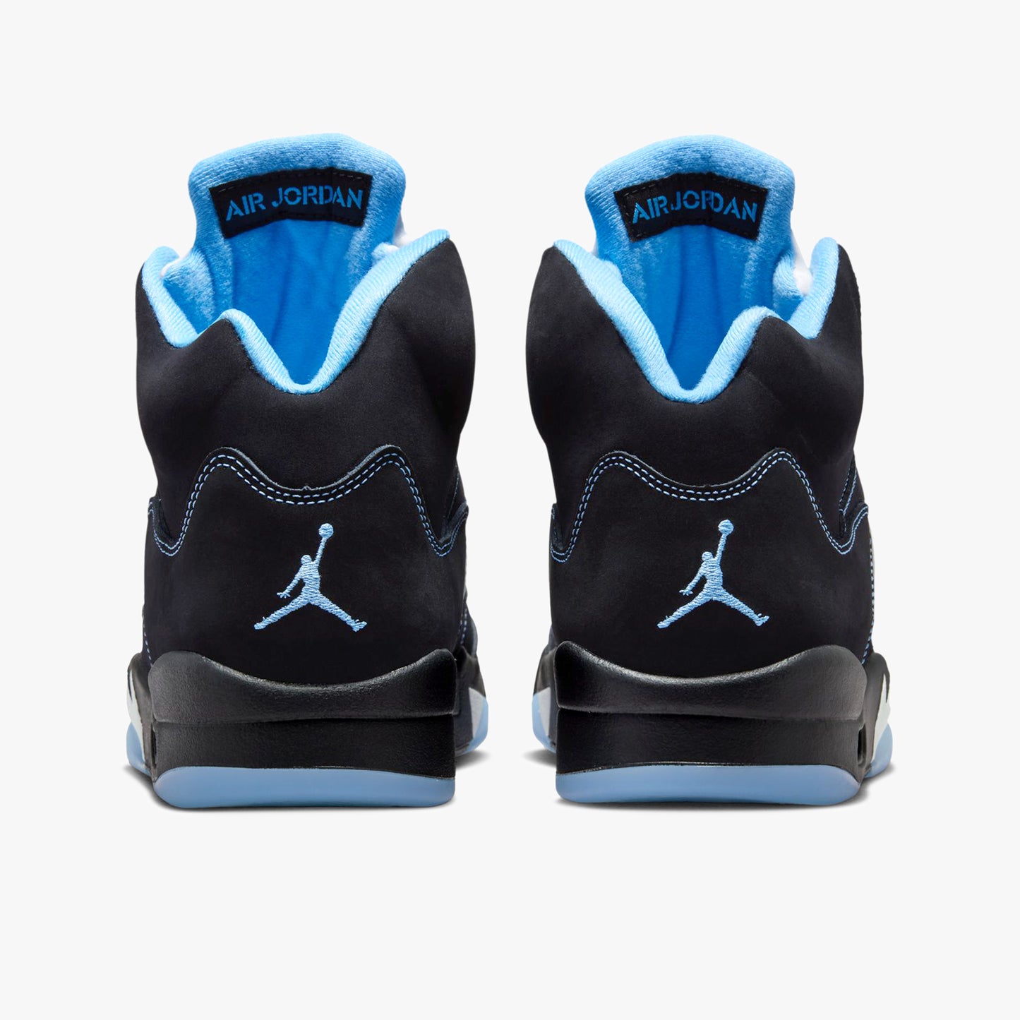 
                  
                    Men's Air Jordan 5 Retro - 'Black Carolina' (RD:6/20/26)
                  
                