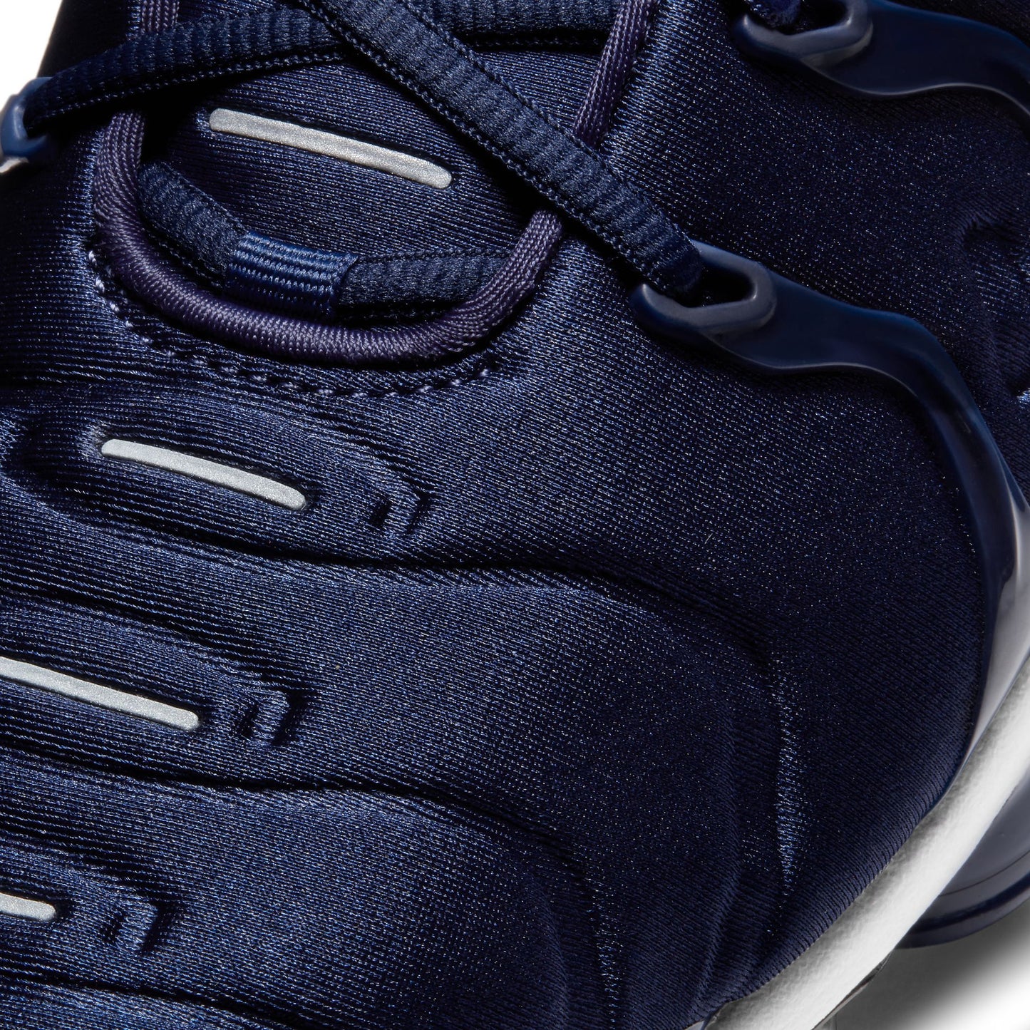 
                  
                    Men's Nike AIr Vapormax Plus - 'Midnight Navy'
                  
                
