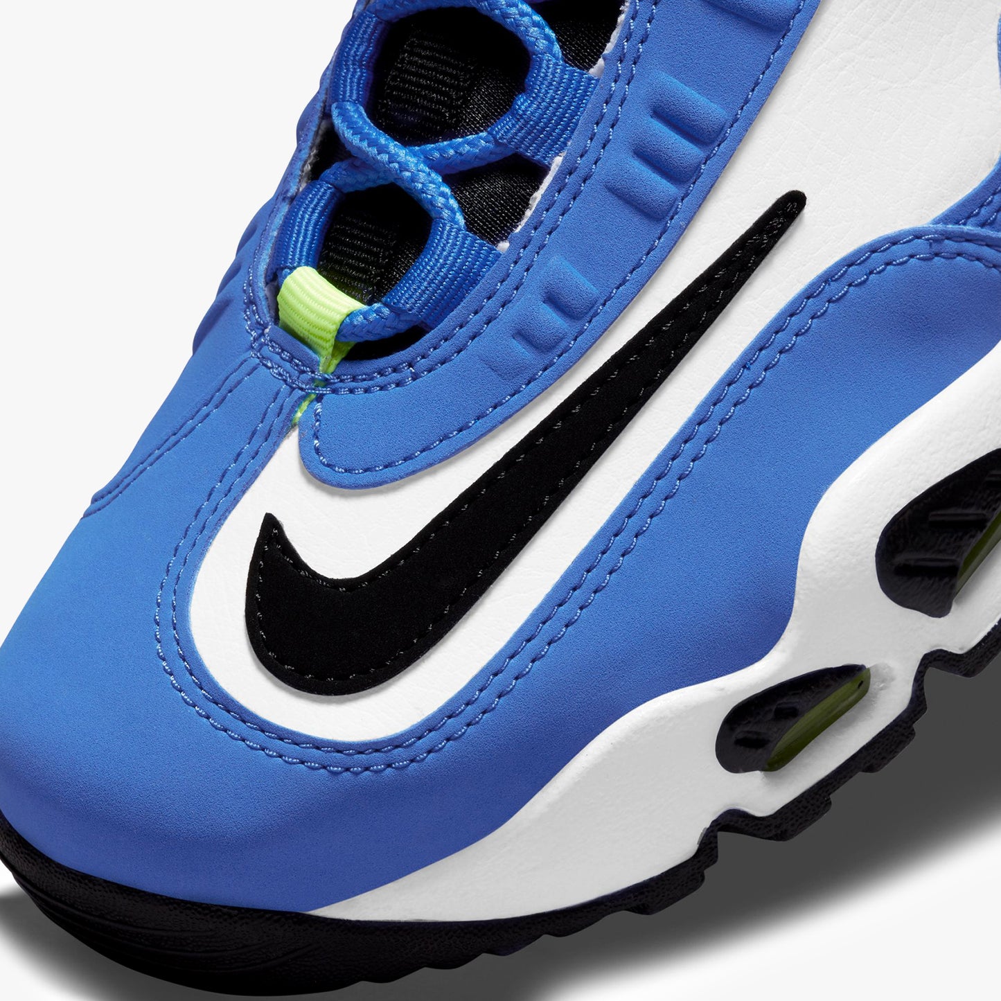 
                  
                    Gradeschool Nike Air Griffey Max 1 - 'Varsity Royal' (RD:3/6/26)
                  
                