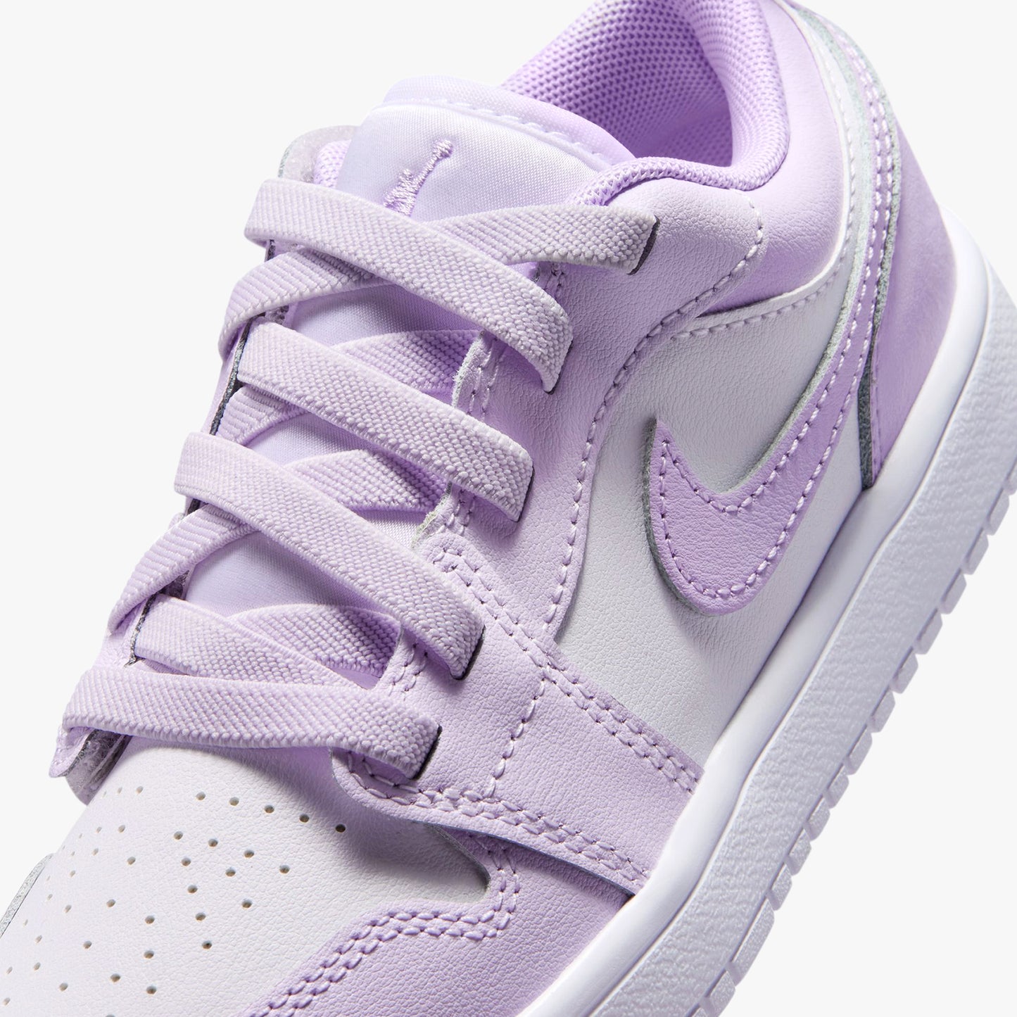 
                  
                    Preschool Jordan 1 Low Alt - 'Barely Grape Violet Mist'
                  
                