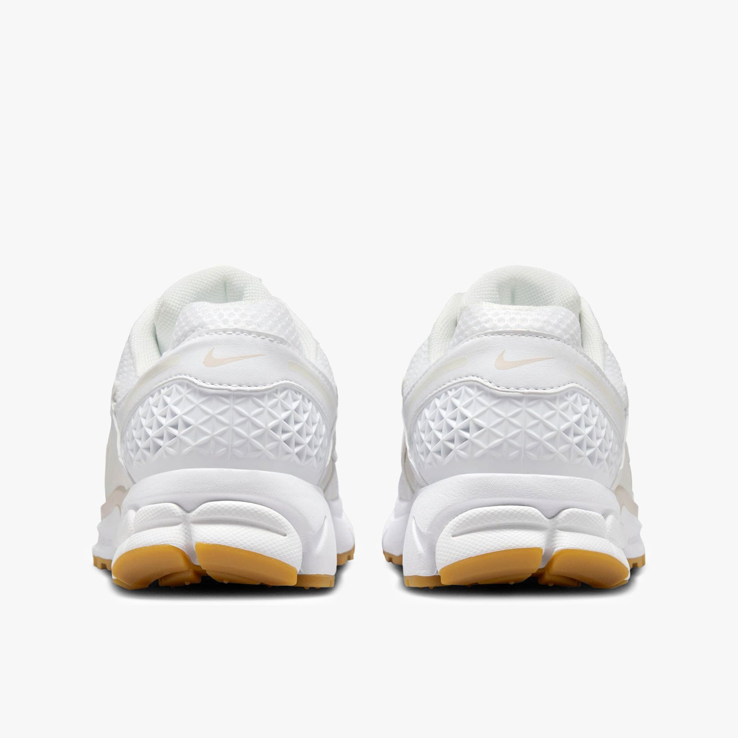 
                  
                    Women's Nike Zoom Vomero 5 - 'White Phantom Summit White'
                  
                