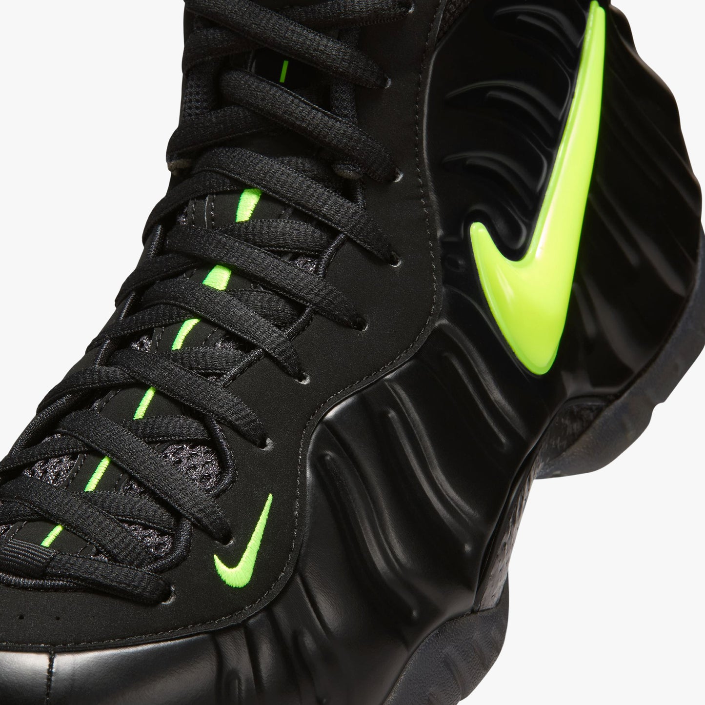 
                  
                    Men's Nike Air Foamposite Pro - 'Black Voltage' (RD:5/8/26)
                  
                