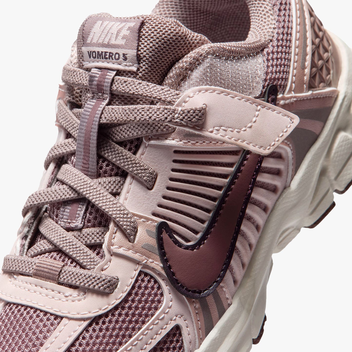 
                  
                    Preschool Nike Vomero 5 - 'Taupe Haze'
                  
                