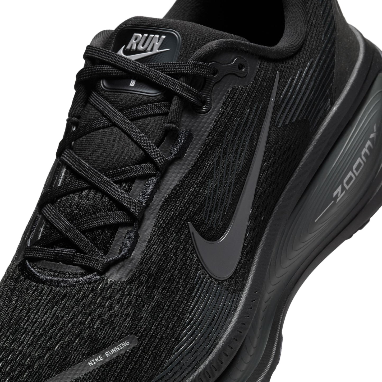 
                  
                    Men's Nike Vomero 18 - Black
                  
                