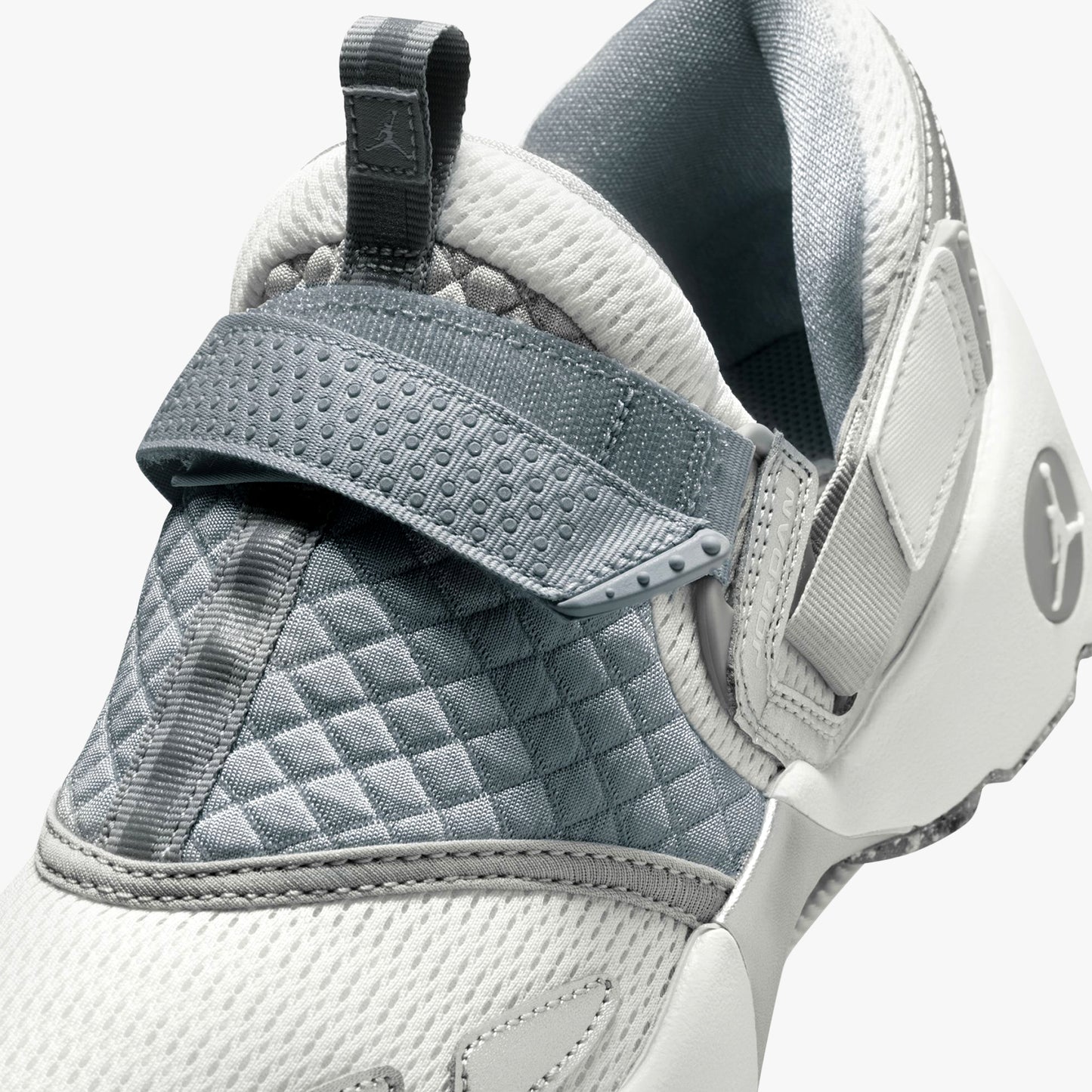 
                  
                    Women's Jordan Trunner LX - 'Wolf Grey Reflective Silver'
                  
                