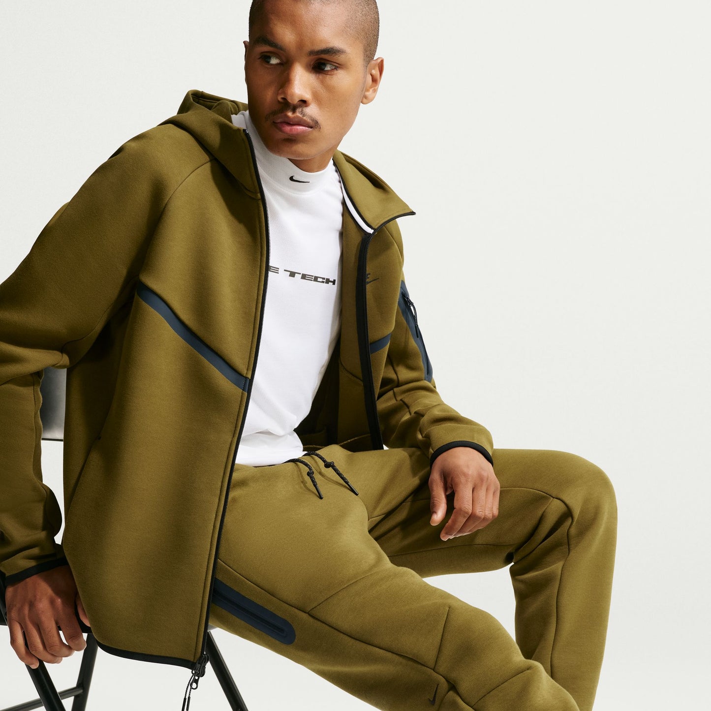 
                  
                    Men's Nike Tech Fleece Joggers - 'Olive Green'
                  
                