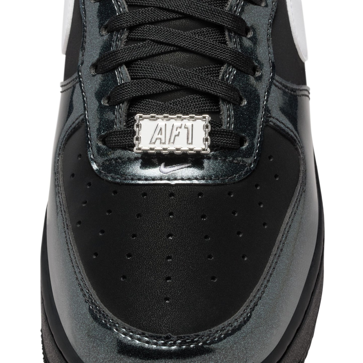 
                  
                    Men's Nike Air Force 1 '07 LV8 - Black/White
                  
                