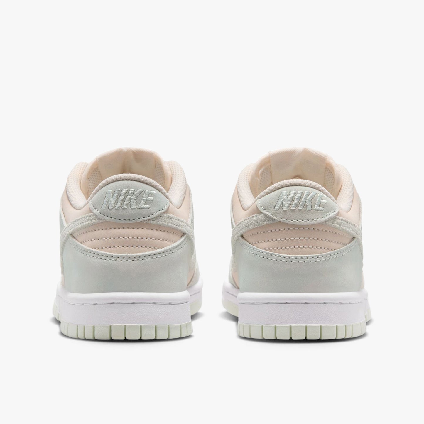 
                  
                    Gradeschool Nike Dunk Low Suede - 'Chalk Barely Green'
                  
                