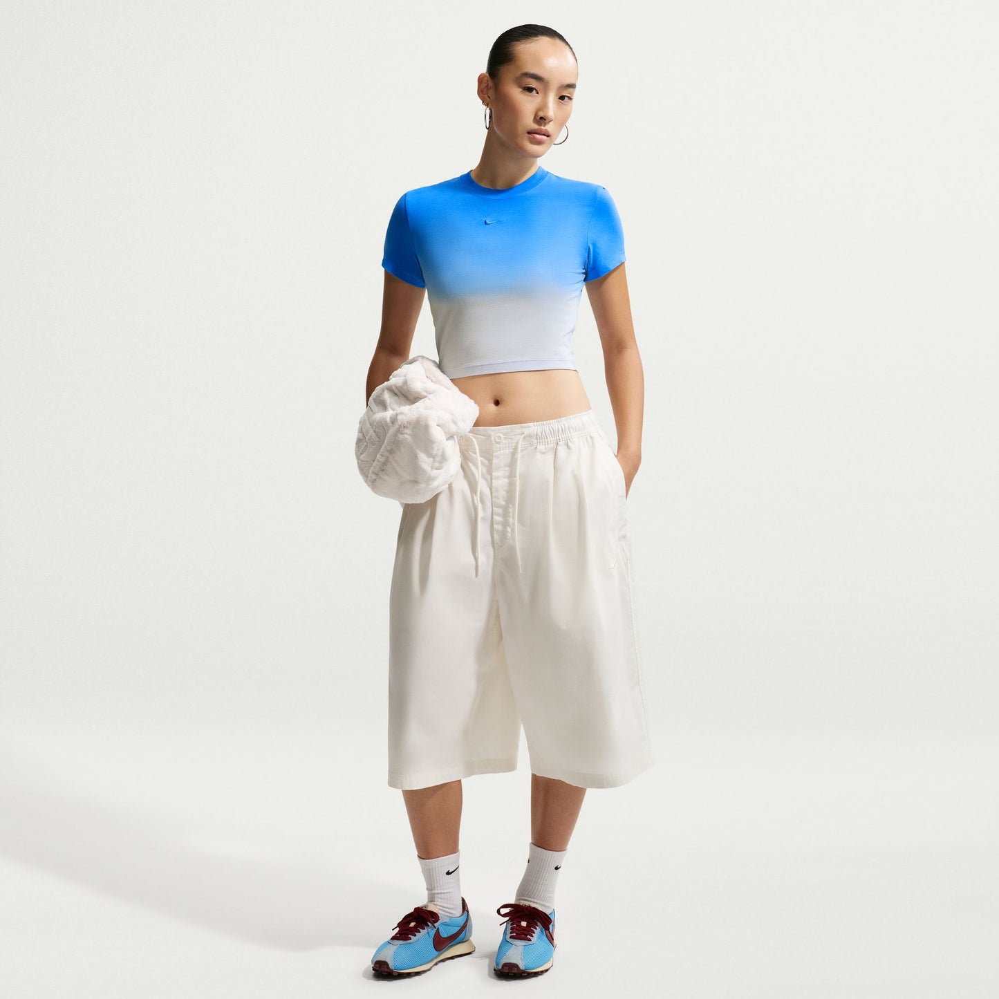 
                  
                    Women's Nike Sportswear Chill Knit Slim Cropped T-Shirt - 'Light Photo Blue'
                  
                