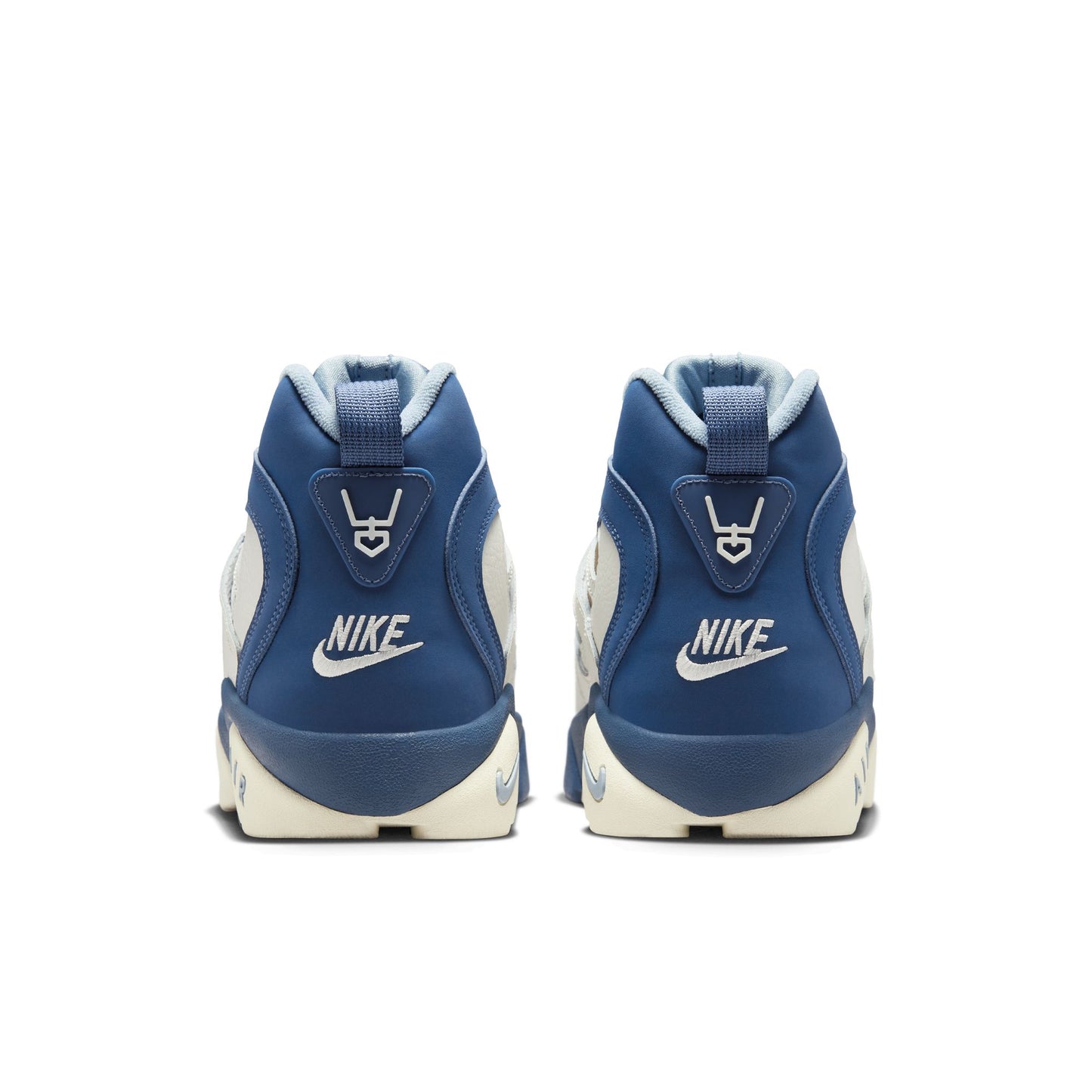 
                  
                    Men's Nike Air Diamond Turf II - 'Royals' (RD:6/12/26)
                  
                
