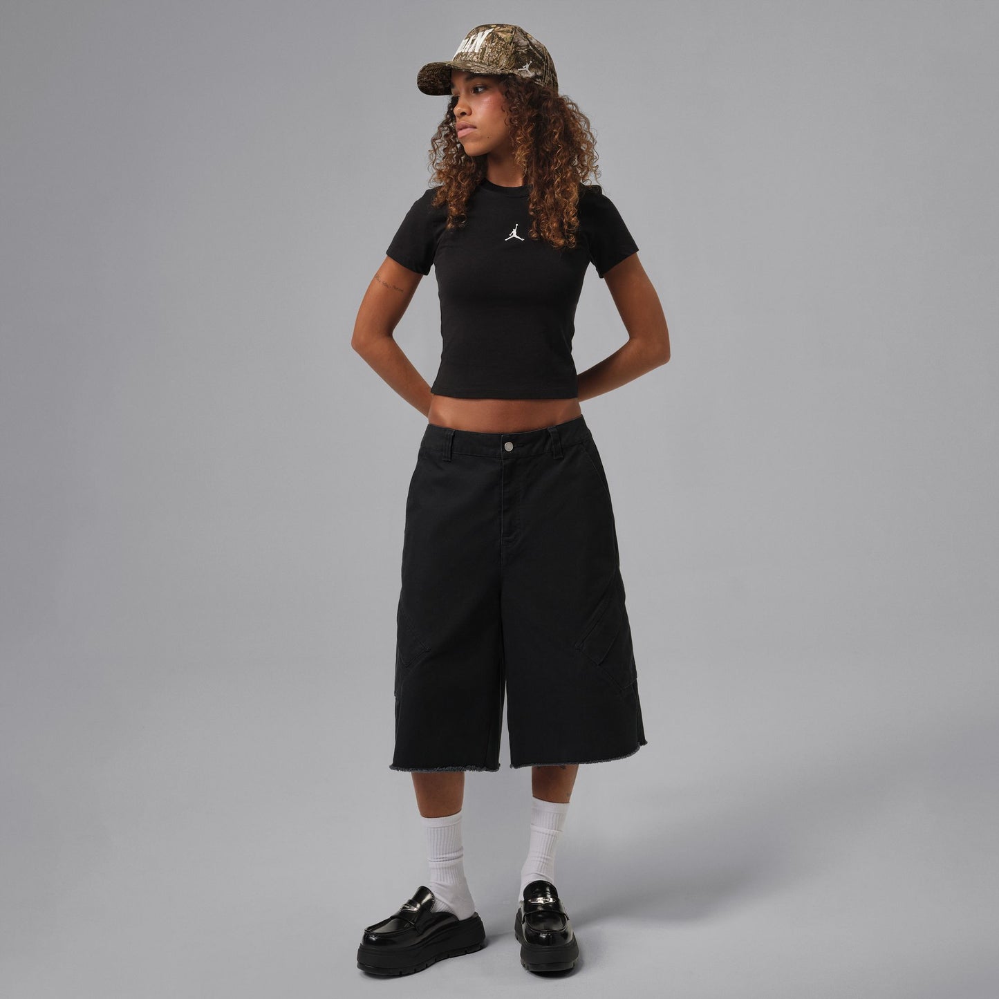 
                  
                    Women's Jordan Essentials T-Shirt - 'Black'
                  
                