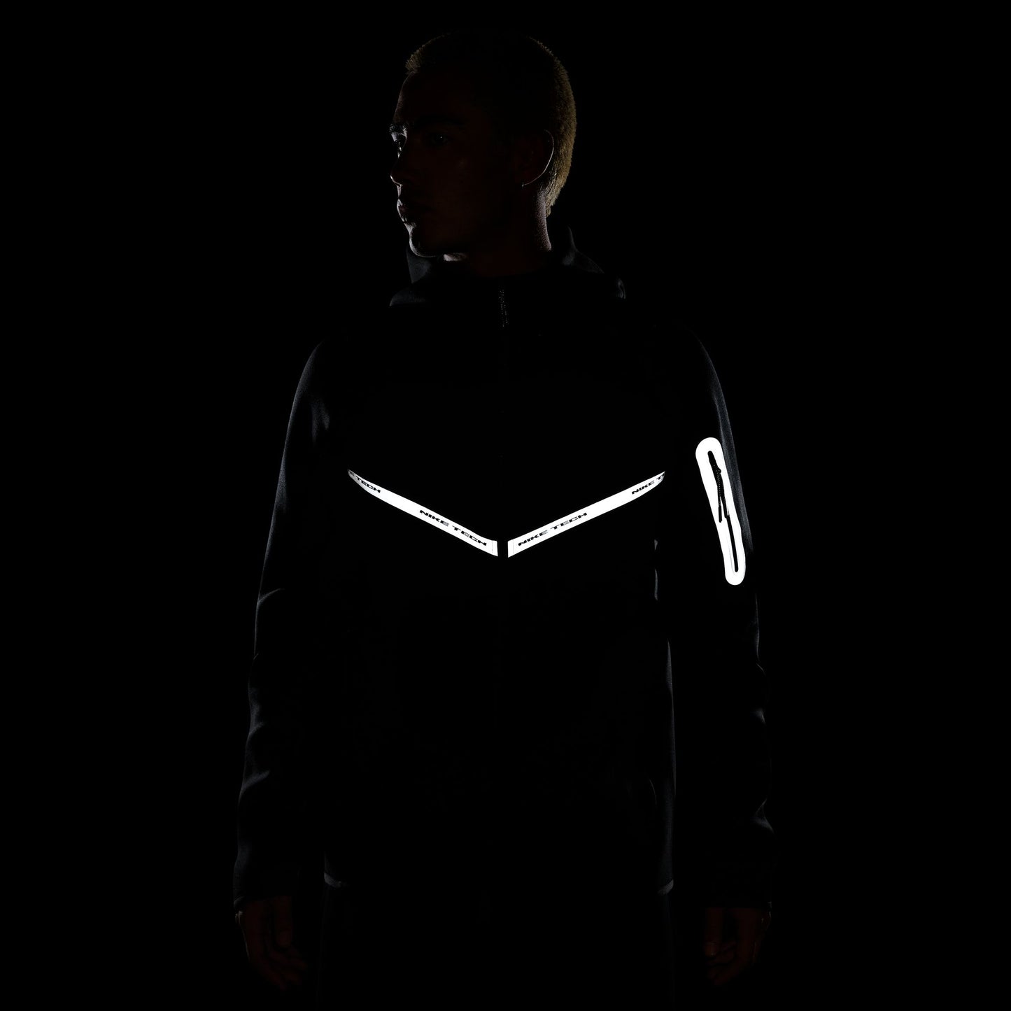 
                  
                    Men's Nike Tech Full-Zip Fleece Windrunner Jacket with Reflective Accents - 'Black'
                  
                