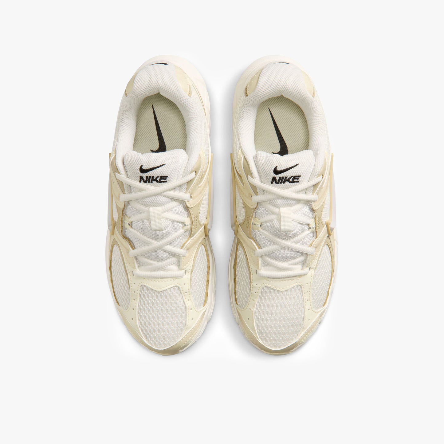 
                  
                    Women's Nike V5 RNR SE - 'Coconut Milk'
                  
                