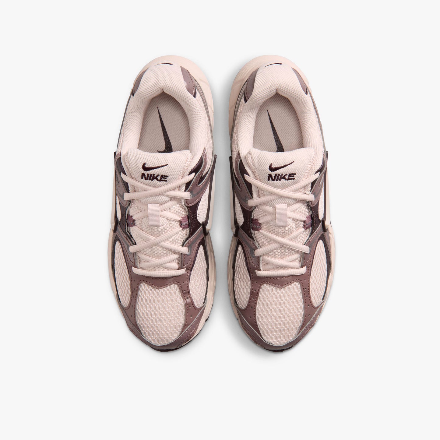 
                  
                    Women's Nike V5 RNR SE - 'Silt Red'
                  
                