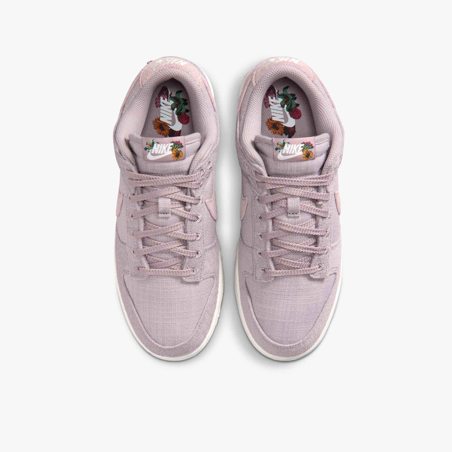 
                  
                    Women's Nike Dunk Low - 'Flowers'
                  
                