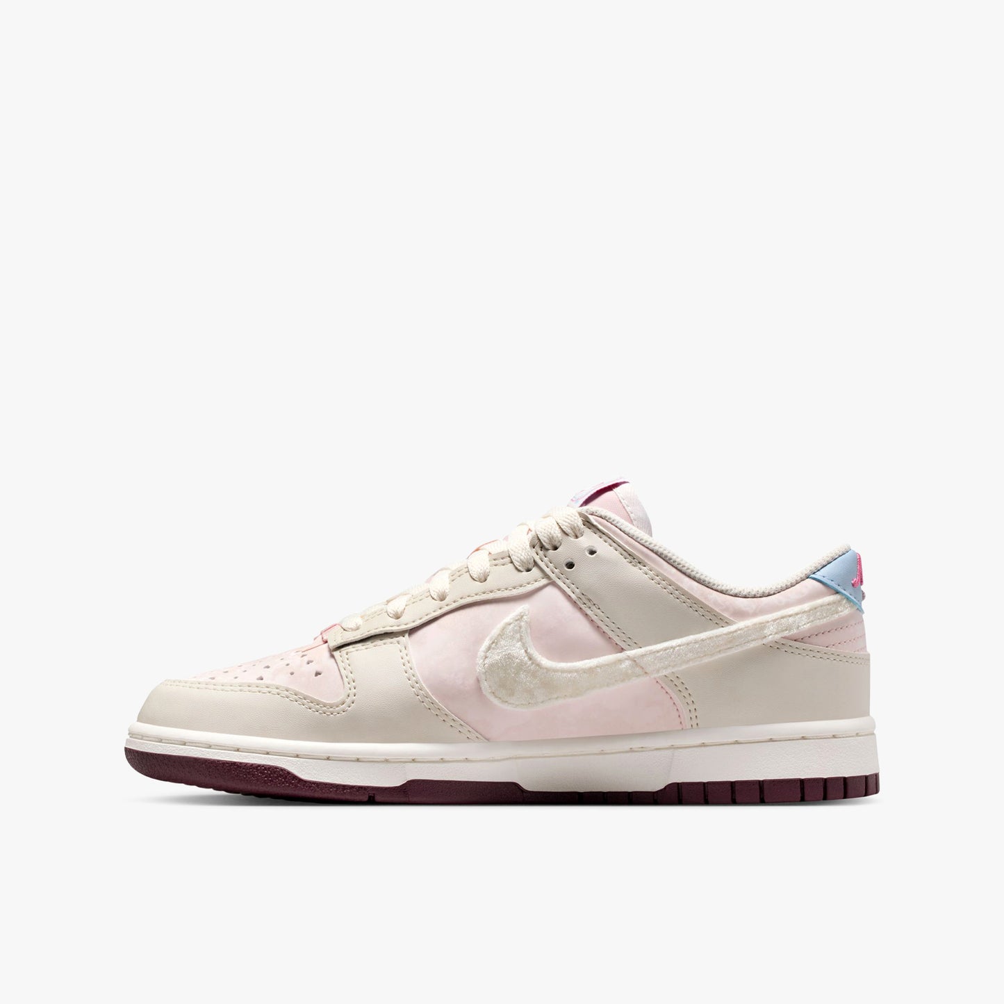 
                  
                    Women's Nike Dunk Low Next Nature - 'Valentine's Day'
                  
                