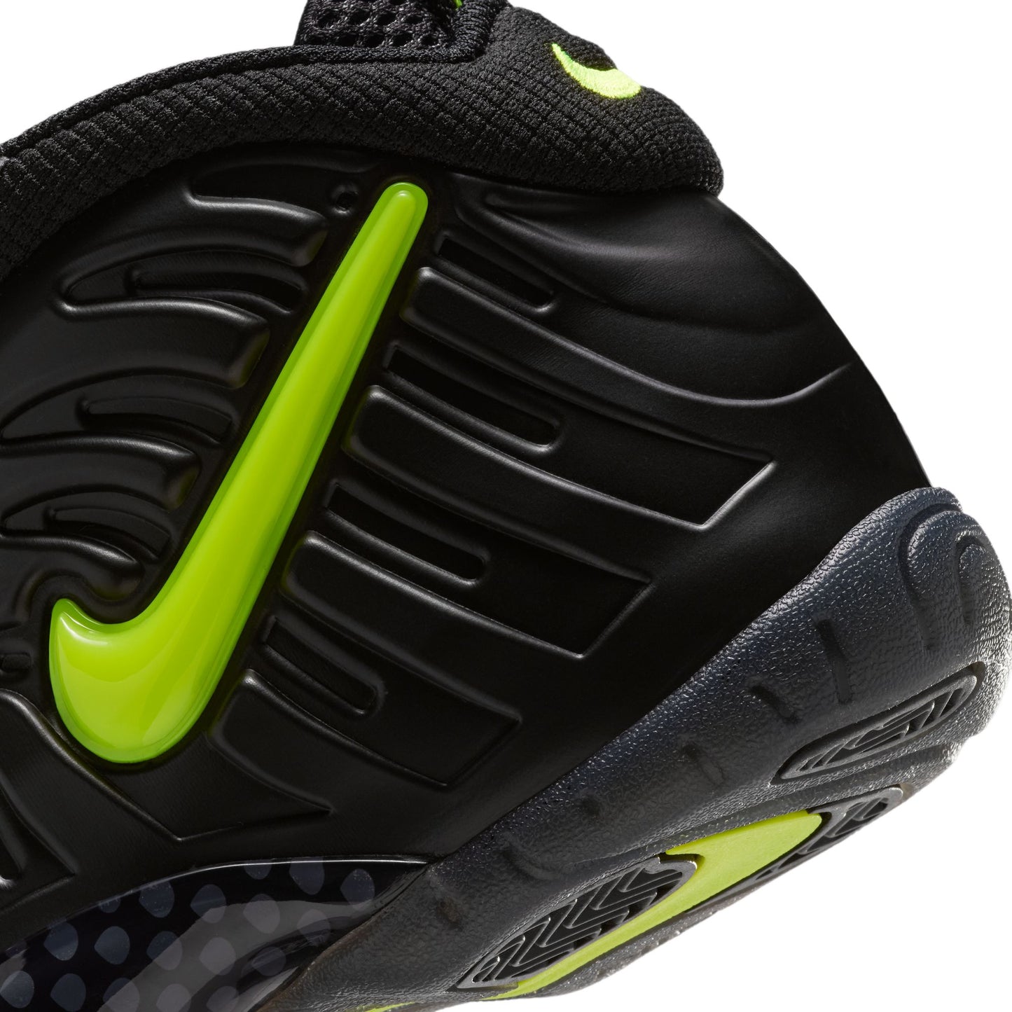 
                  
                    Gradeschool Nike Little Posite Pro - 'Black Voltage' (RD:5/8/26)
                  
                