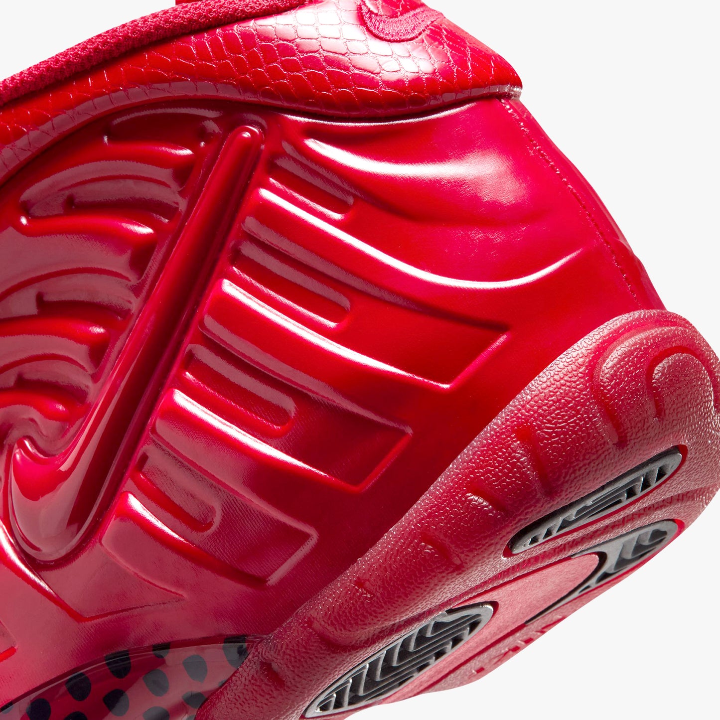 
                  
                    Gradeschool Nike Little Posite - 'Red October' (5/29/26)
                  
                