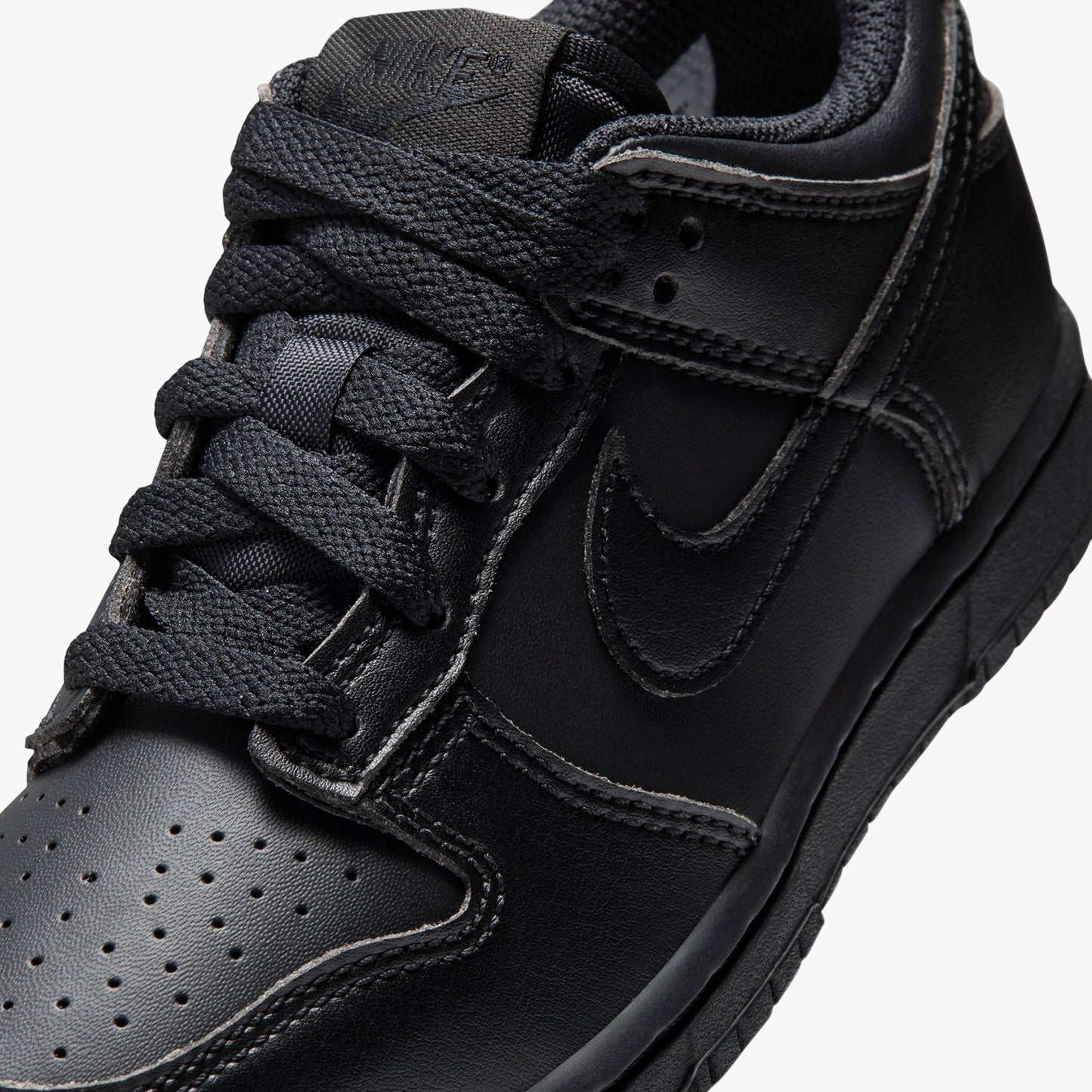 
                  
                    Preschool Nike Dunk Low - 'Triple Black'
                  
                