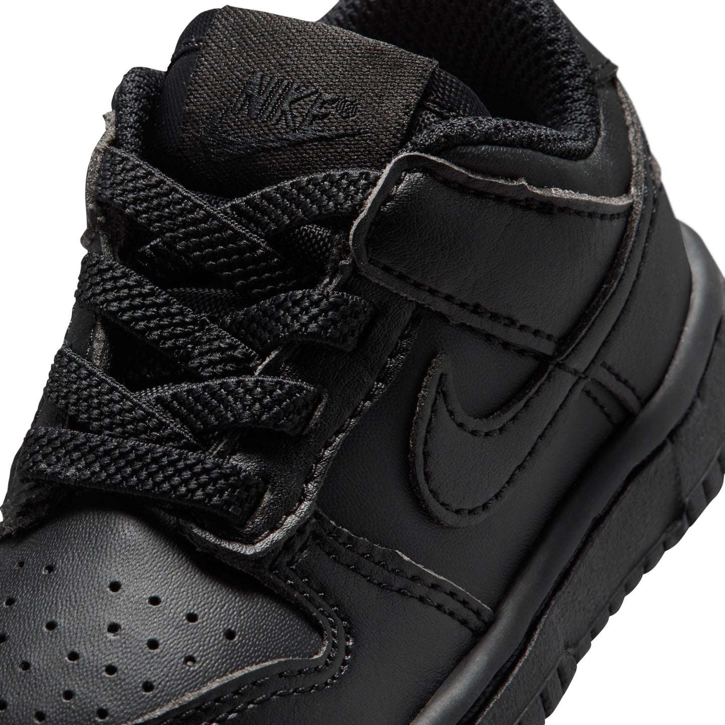 
                  
                    Toddler Nike Dunk Low - 'Triple Black'
                  
                