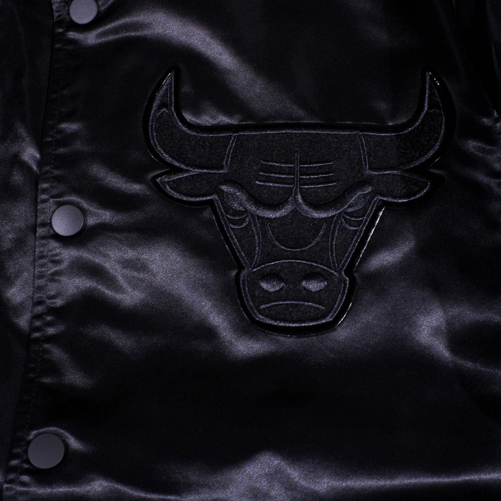 
                  
                    Men's Pro Standard Chicago Bulls Satin Jacket - Triple Black
                  
                