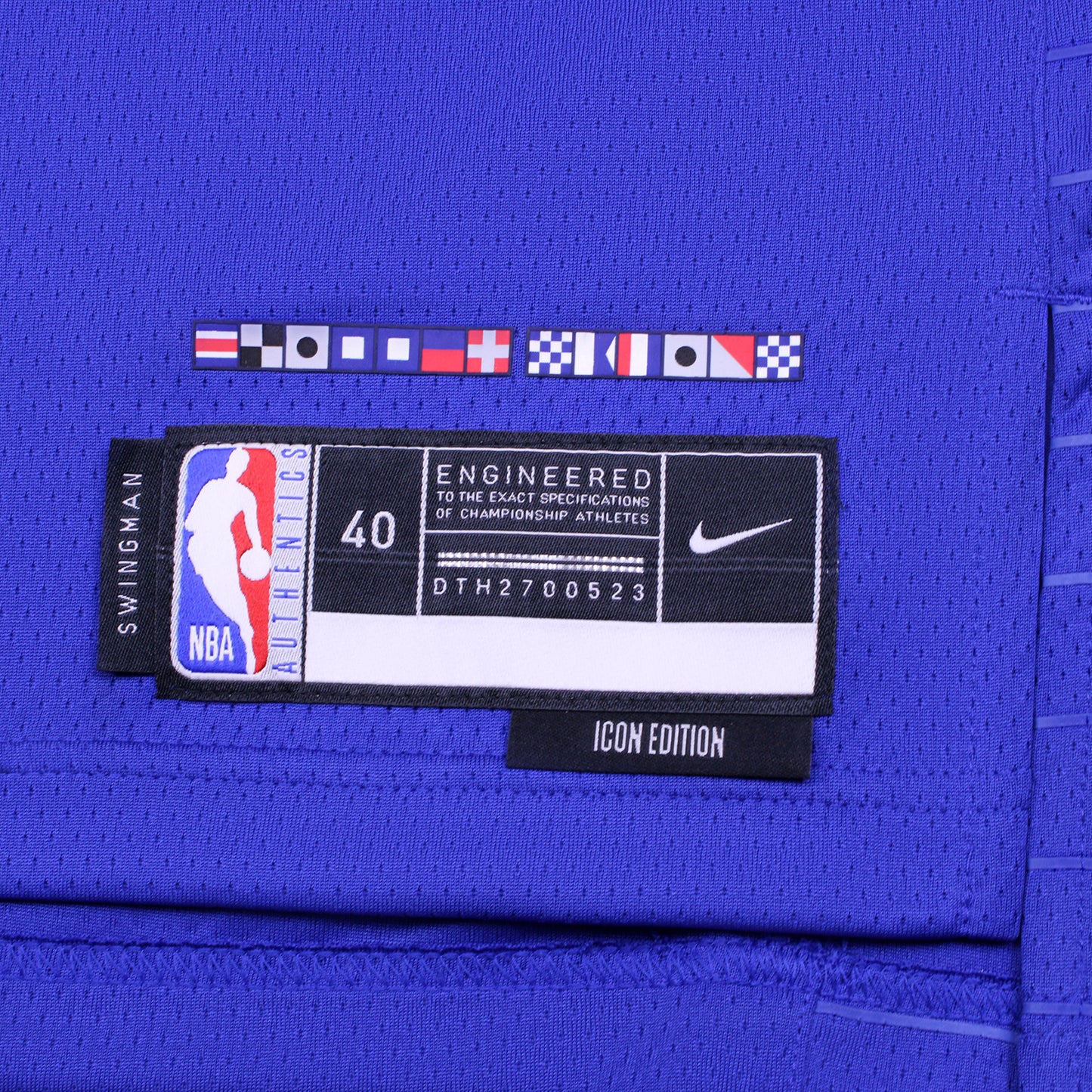 
                  
                    Men's Nike LA Clippers Kawhi Leonard Icon Edition 2022-23 Swingman Jersey
                  
                