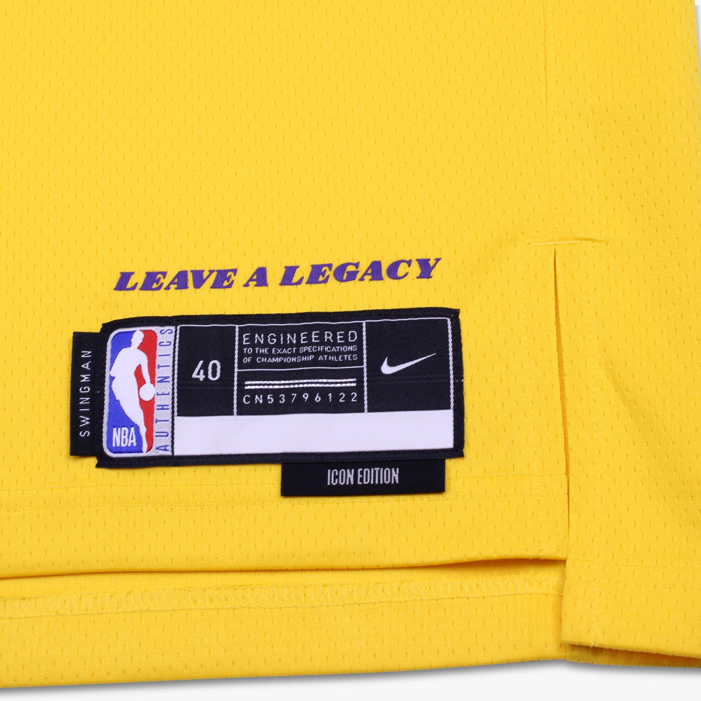 
                  
                    Men's Nike LA Lakers LeBron James Icon Edition 2022-23 Swingman Jersey
                  
                