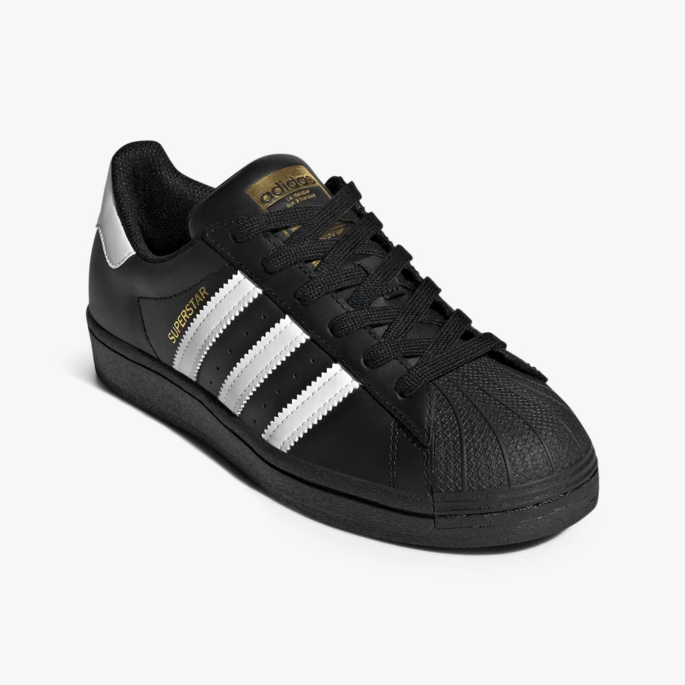 
                  
                    Gradeschool Adidas Superstar - Black/White
                  
                