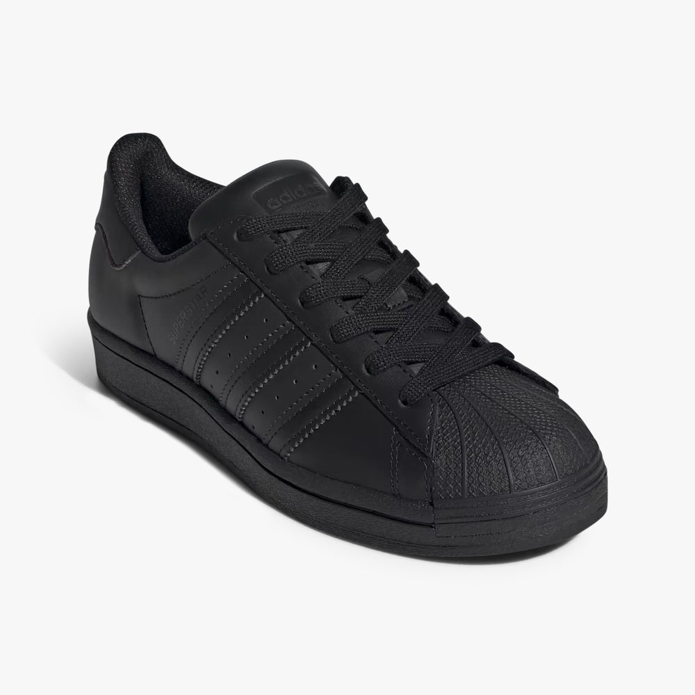 
                  
                    Gradeschool Adidas Superstar - Black
                  
                