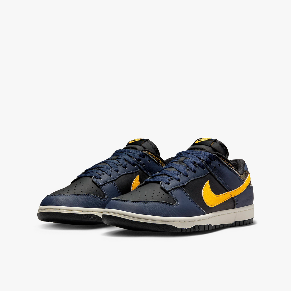 Men's Nike Dunk Low 'Vintage Michigan'