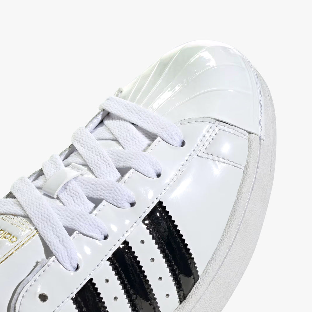 
                  
                    Women's Adidas Superstar II - White/Black
                  
                