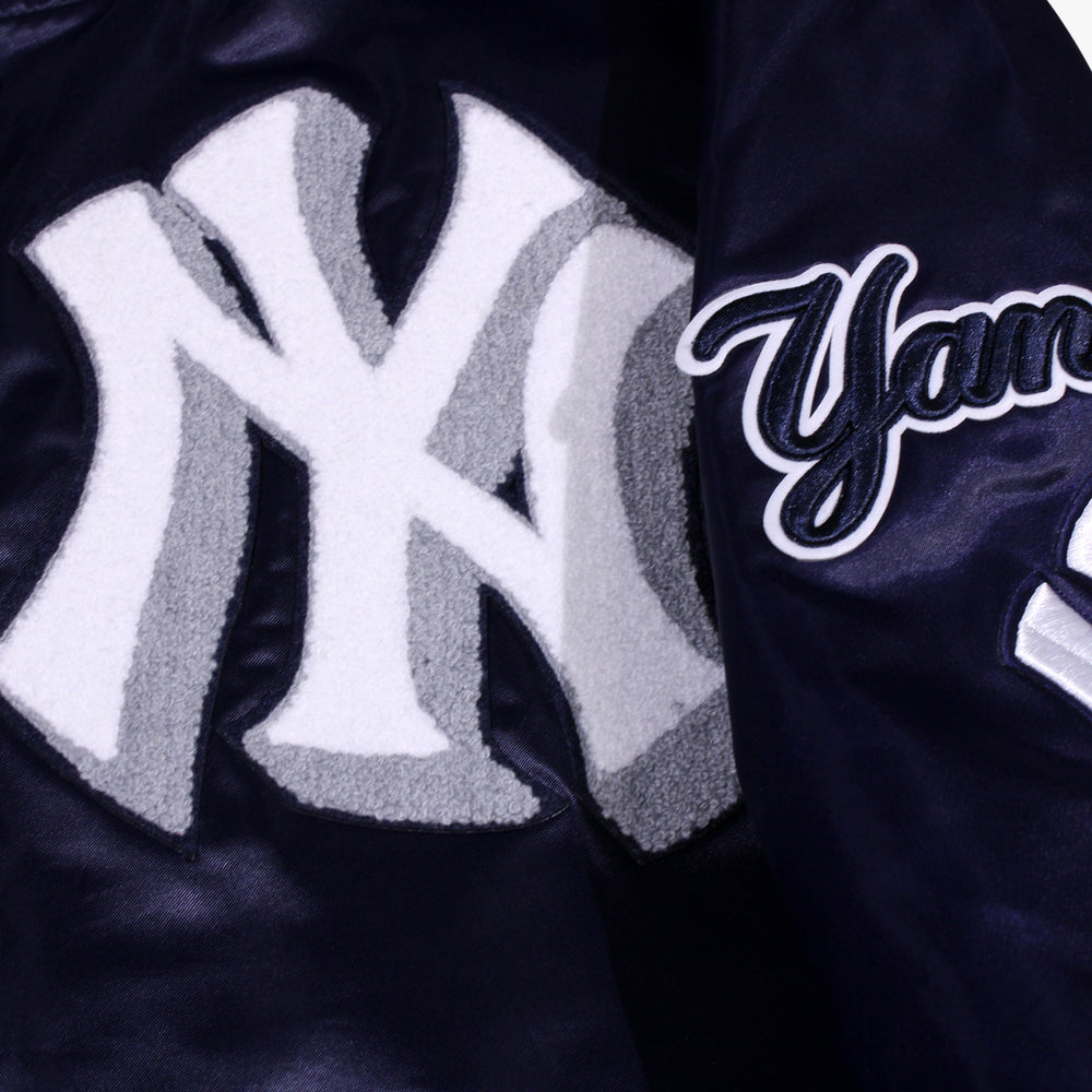 
                  
                    Men's Pro Standard New York Yankees Mashup Rib Satin Jacket - Midnight Navy
                  
                