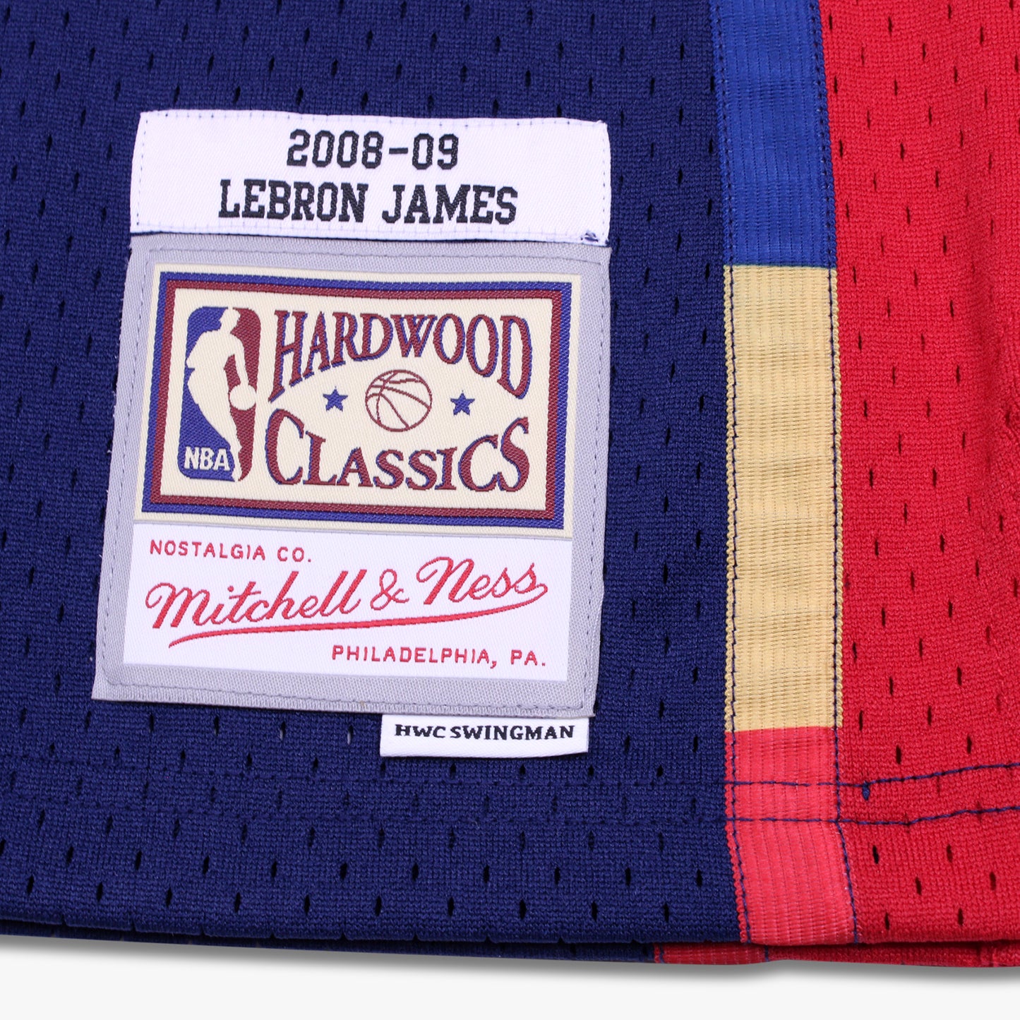 
                  
                    Men's Mitchell & Ness NBA Cleveland Cavaliers LeBron James 2008/09 Swingman Alternate Jersey
                  
                